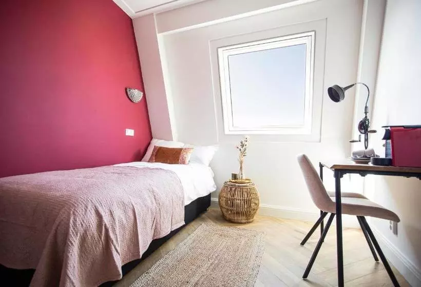 Hotelli Snouck Van Loosen