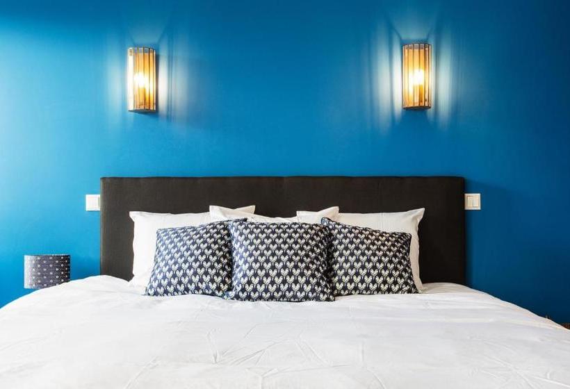 فندق Snouck Van Loosen