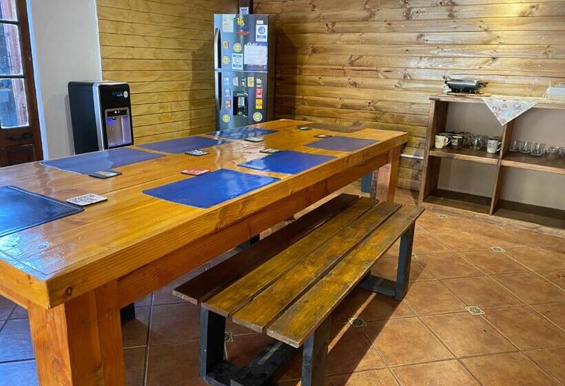 پانسیون Maktvb Costanera Hostal Boutique