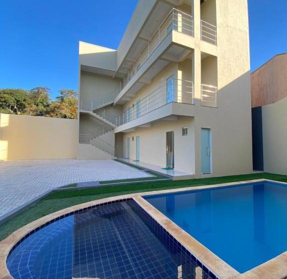 פנסיון Pousada Life