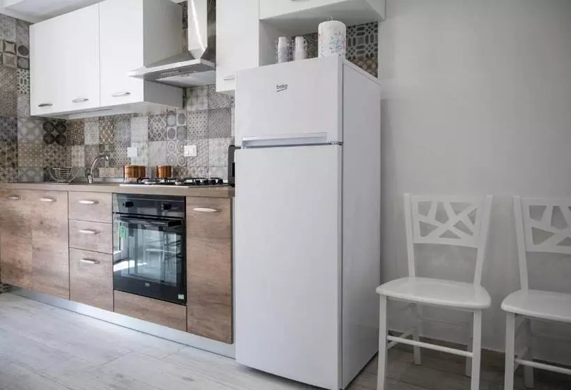 White Apartments & Spa