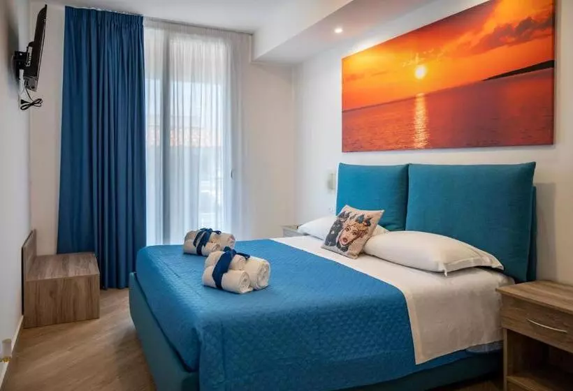 White Apartments & Spa