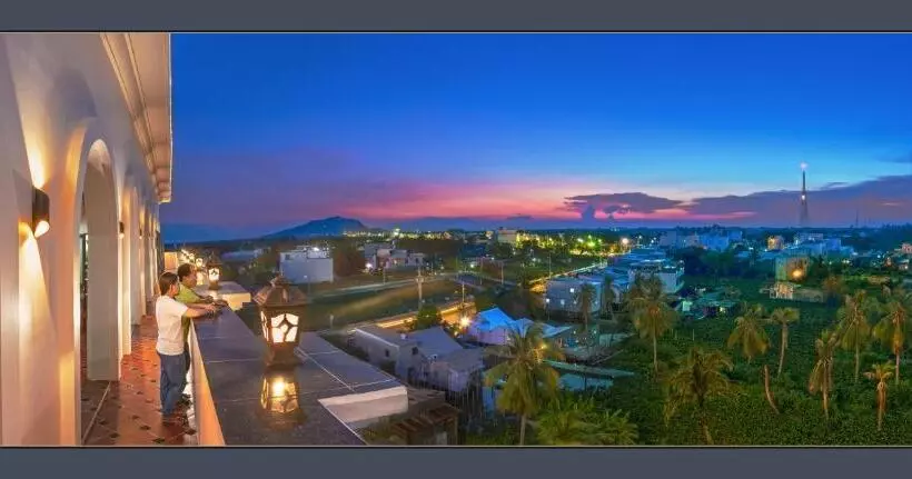 هتل Khách Sạn Yên Châu