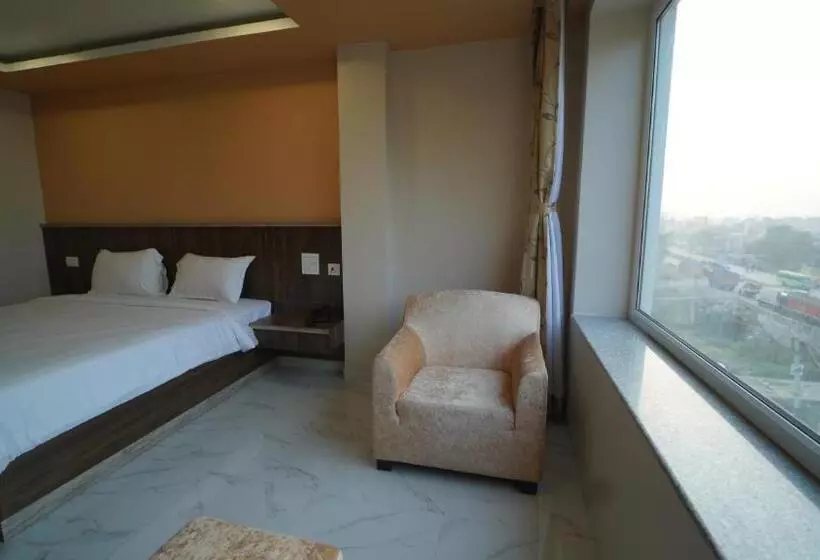 Hotelli Laxmi Vilas Palace