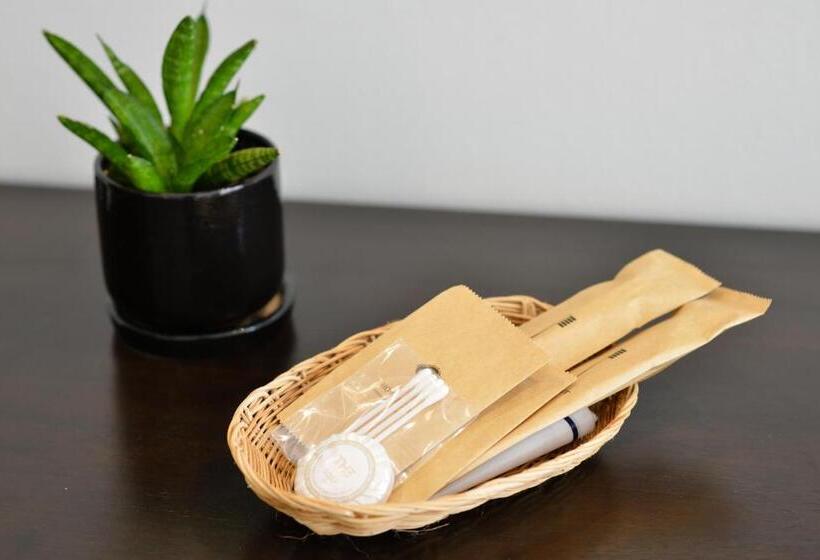 هتل Old Thai Heng