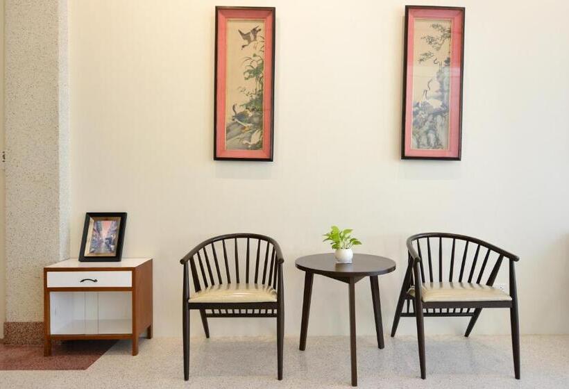 هتل Old Thai Heng