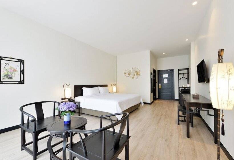 هتل Old Thai Heng