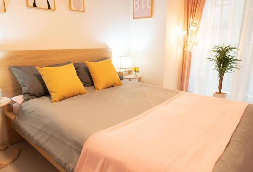 Osaka Sunshine Tower52 L