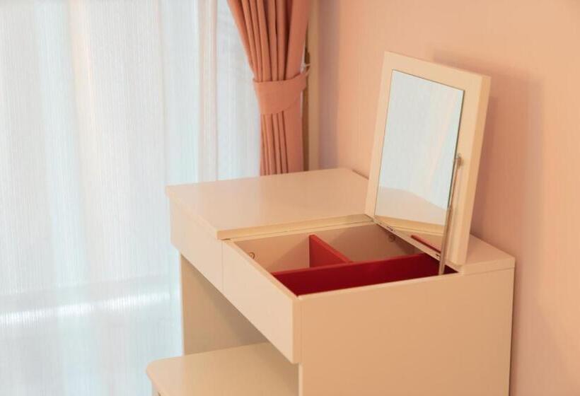 Osaka Sunshine Tower52 L