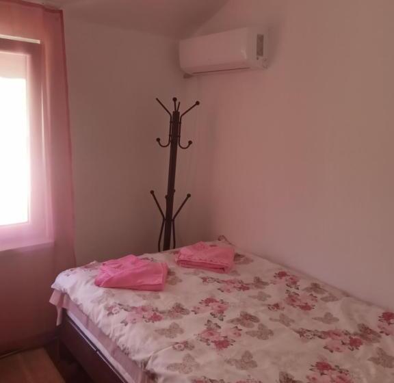 ペンション Mercury Guest House