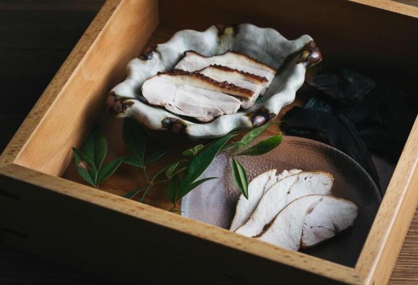 ریوکان Nazuna Obi Onsen Resort