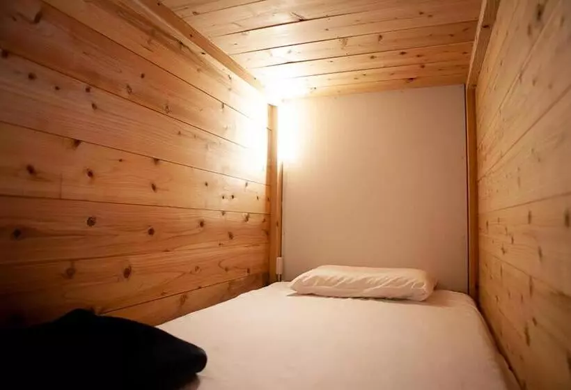 ユースホステル Machicado