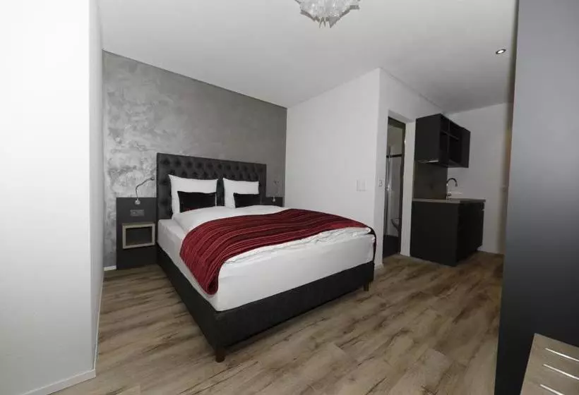 Aamiaismajoitus (B&B) Business Apartments Reichenburg