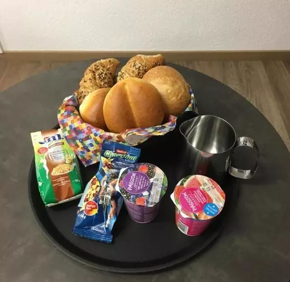 Aamiaismajoitus (B&B) Business Apartments Reichenburg