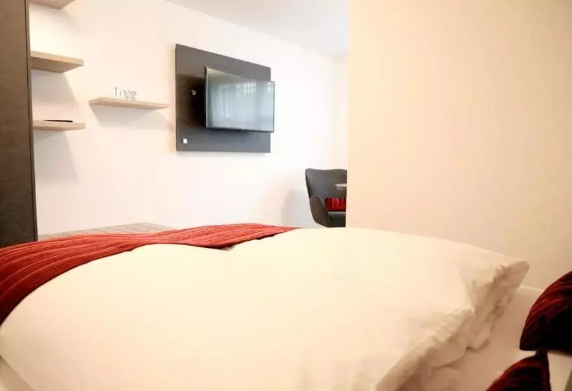 Aamiaismajoitus (B&B) Business Apartments Reichenburg