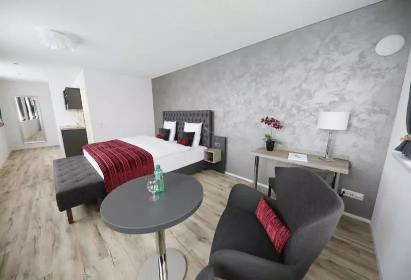 Aamiaismajoitus (B&B) Business Apartments Reichenburg