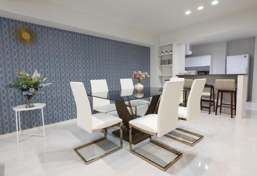 コンドミニアムharu 那覇県庁前 201