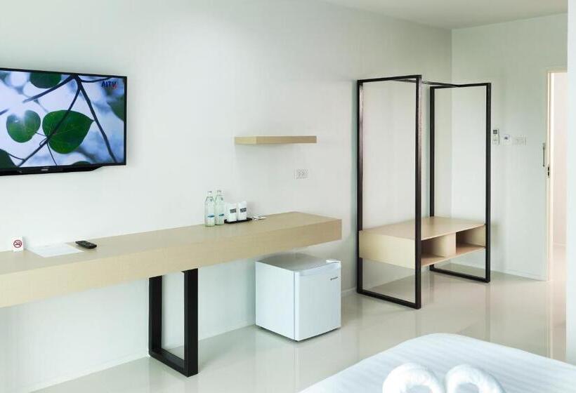 בית מלון כפרי B