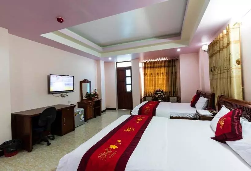 هتل KhÁch SẠn Sen VÀng