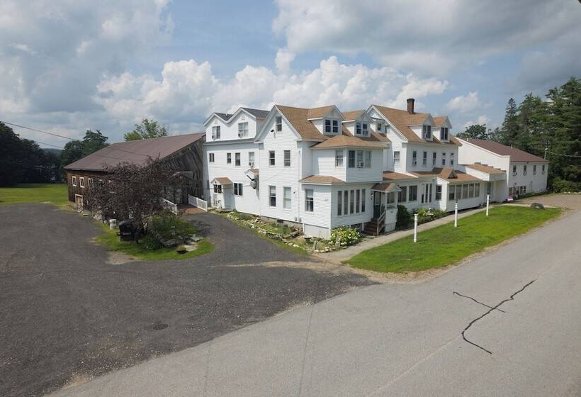 酒店 Lake Shore Farm Inn