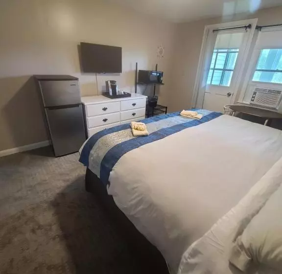 Hotelli Lake Shore Farm Inn