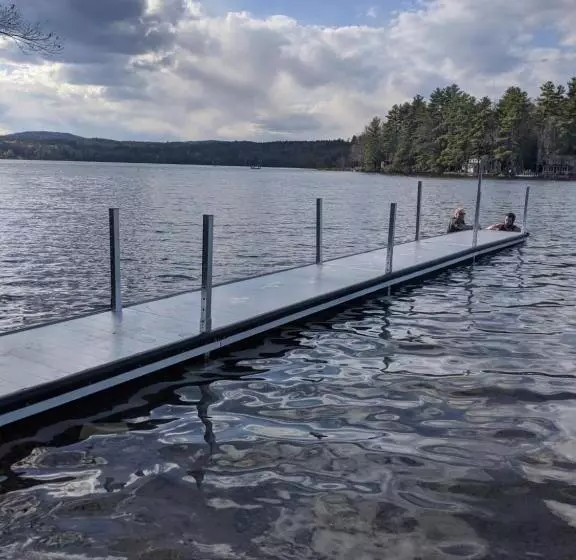 Hotelli Lake Shore Farm Inn