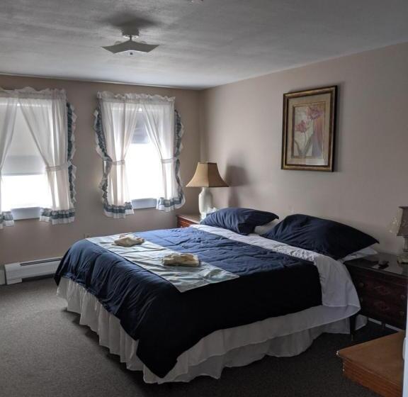 酒店 Lake Shore Farm Inn