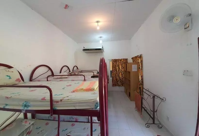 ホテル Spot On 89906 Kendong Village Resort