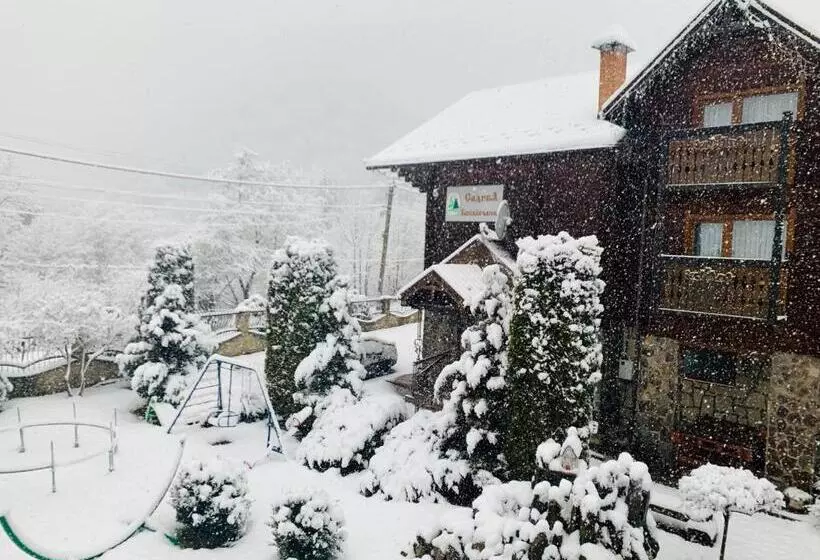 Majatalo бойківчанка