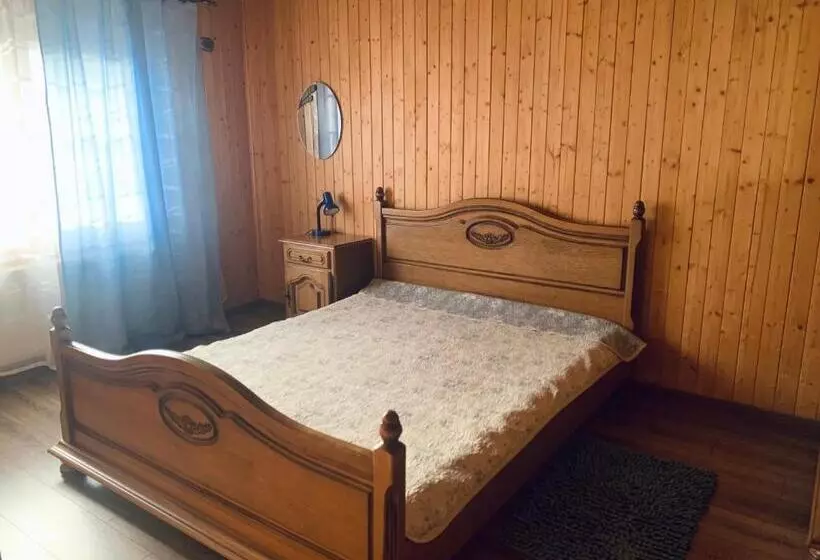 Majatalo бойківчанка