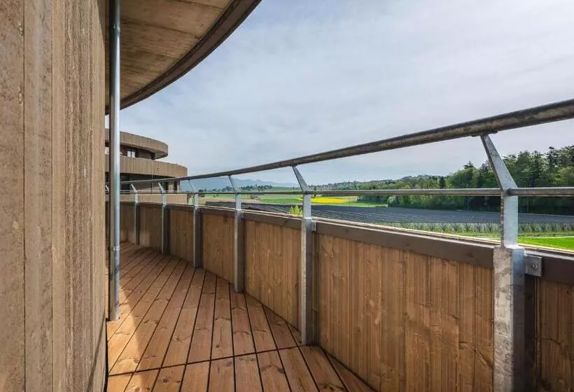 Pflegehotel Sutz Lattrigen