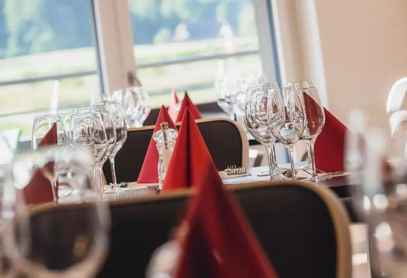 Pflegehotel Sutz Lattrigen