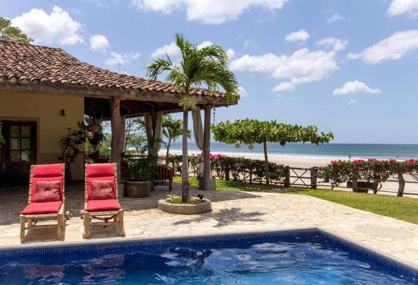 مبيت وإفطار La Veranera, Playa El Coco