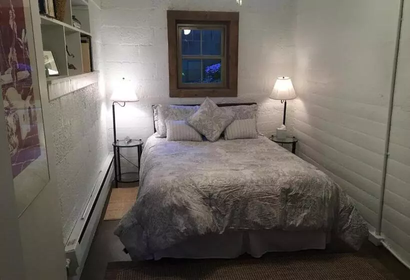 Aamiaismajoitus (B&B) River House Inn