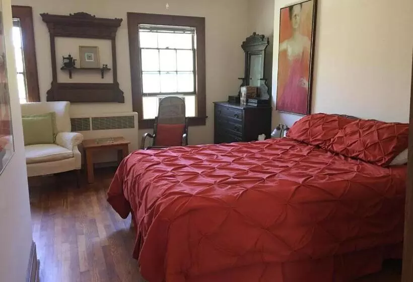 Aamiaismajoitus (B&B) River House Inn