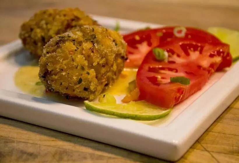 Aamiaismajoitus (B&B) River House Inn