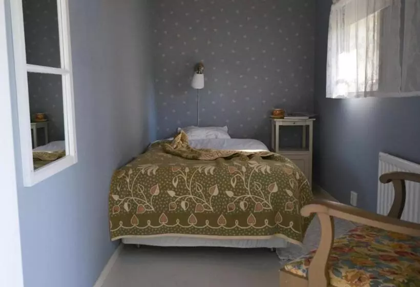 Bull August Gård Vandrarhem/hostel