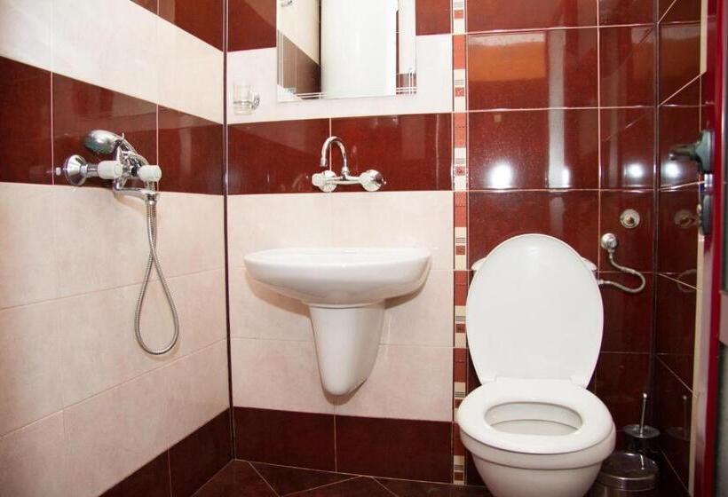 Hôtel хотел тихия кът