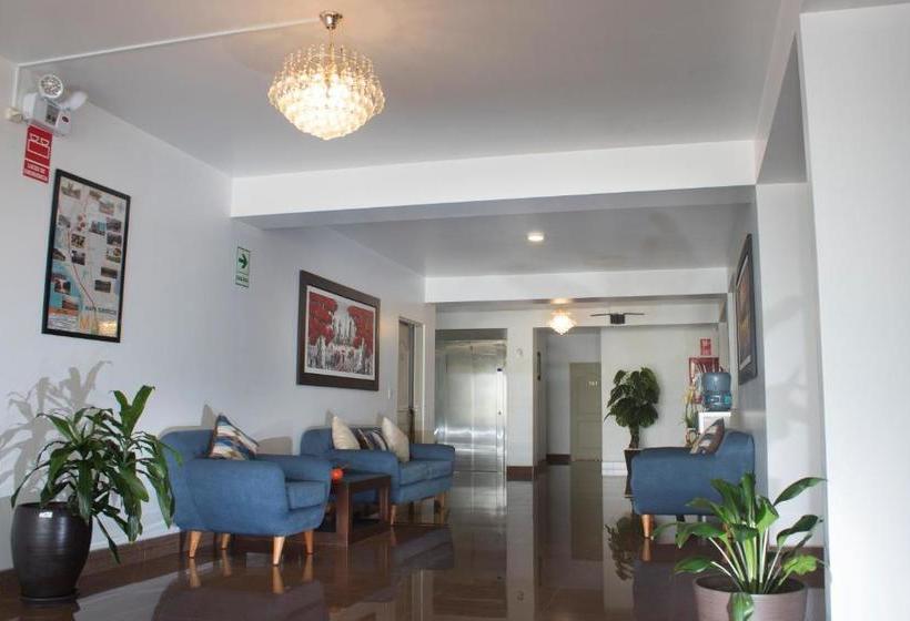 Отель Costa Riviera