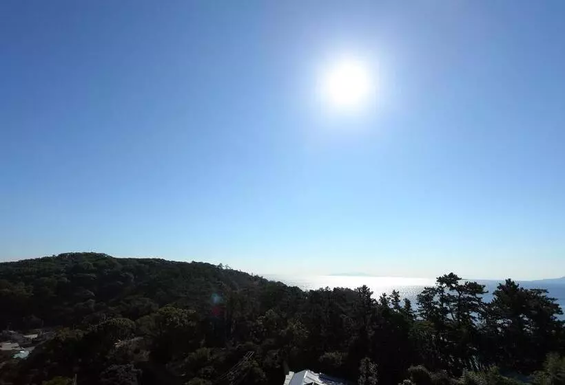 Hotelli Manazuru Marin