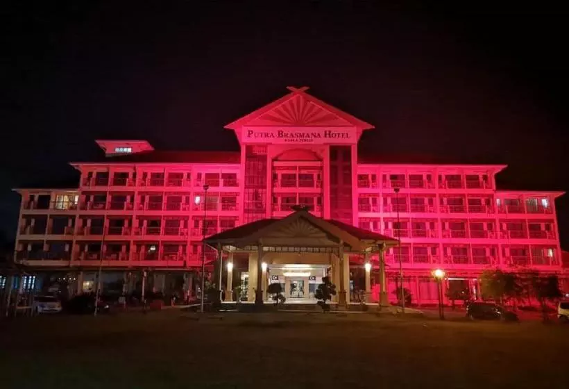 Hotel Putra Brasmana