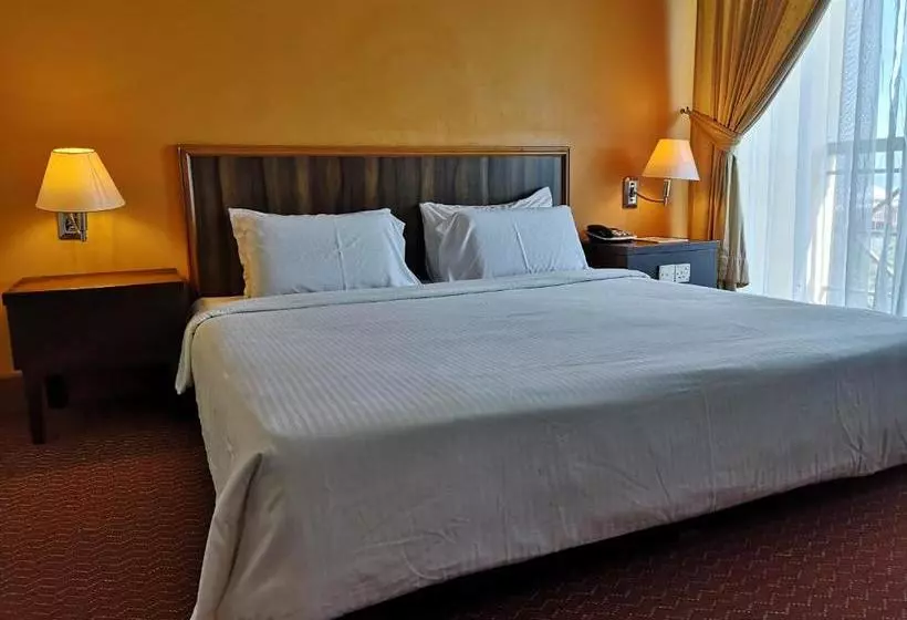 Hotel Putra Brasmana