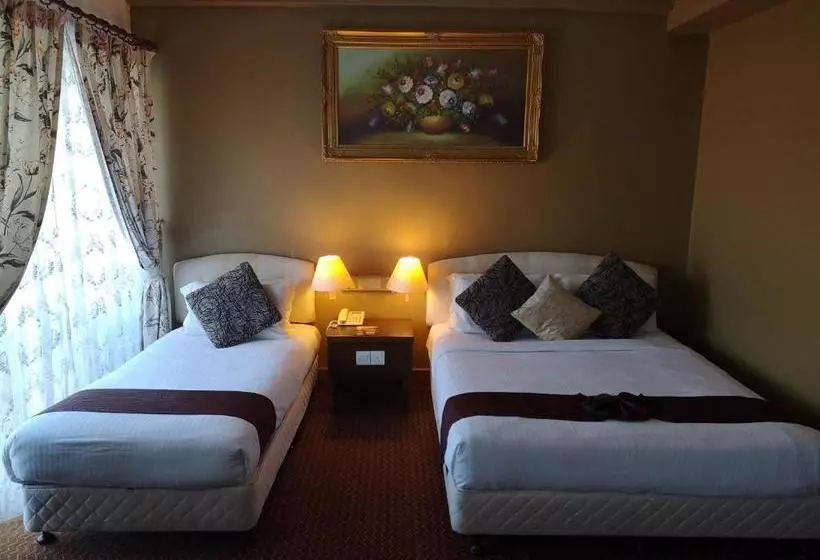 Hotel Putra Brasmana