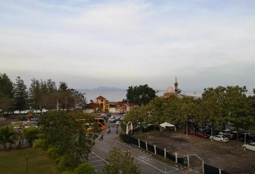 Hotel Putra Brasmana