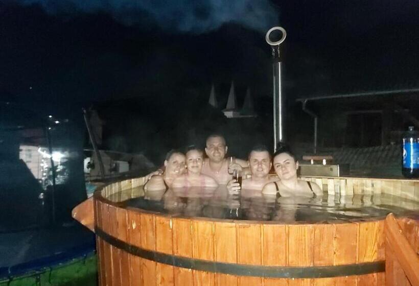 ペンション Casa Ionela Petreus