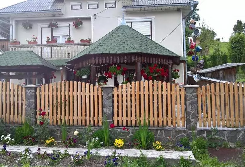 Majatalo Casa Ionela Petreus