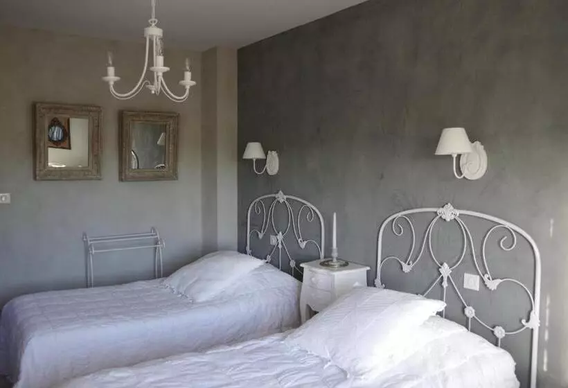 ペンション Le Manoir Des Arômes