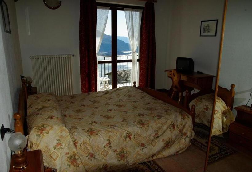 בית מלון כפרי Tamola