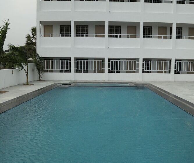 Hotel Ganesh Beach Resort