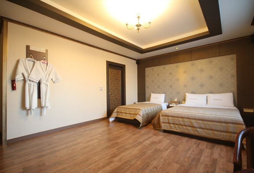 Motel Gunsan Mulbitgoeul